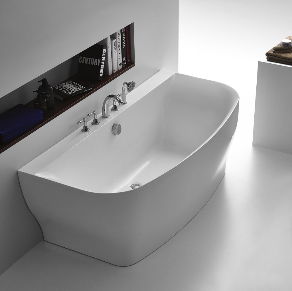 

Акриловая ванна BelBagno 1650x780x590 BB74-1650